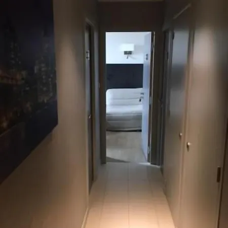 Le Relais Отель *